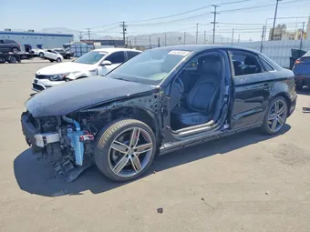 2019 Audi A3 WAUJEGFFXKA092982
