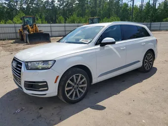 2017 Audi Q7 WA1LAAF77HD026307