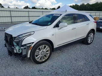 2017 Cadillac XT5 1GYKNCRS3HZ154736