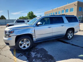 2017 Chevrolet Suburban 1GNSKGKC5HR302711