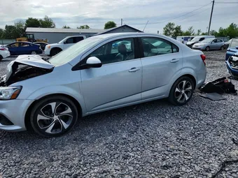2020 Chevrolet Sonic 1G1JF5SBXL4113149