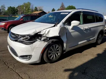 2018 Chrysler Pacifica 2C4RC1BG4JR120504 Lot 59168916