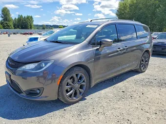 2019 Chrysler Pacifica 2C4RC1GG7KR720329 Lot 62855356