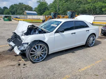 2019 Chrysler 300 2C3CCAAG9KH690629