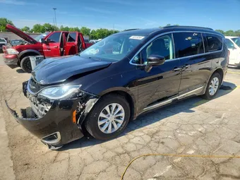 2017 Chrysler Pacifica 2C4RC1BGXHR638255 Lot 59819266