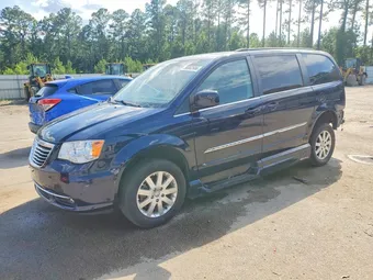 2015 Chrysler Town & Country 2C4RC1BG6FR609705