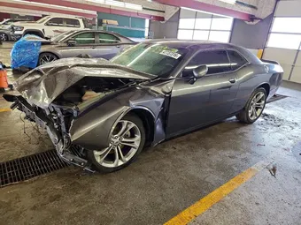 2021 Dodge Challenger 2C3CDZBT7MH546443