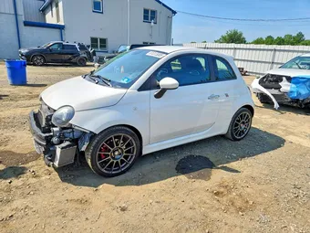2015 Fiat 500 Abarth 3C3CFFFH6FT503608