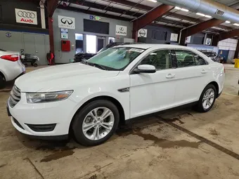 2015 Ford Taurus 1FAHP2H83FG129067
