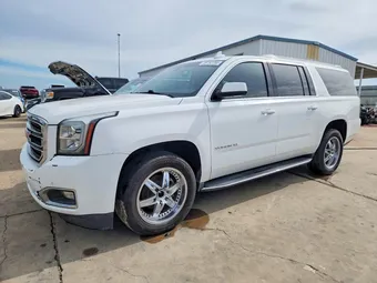 2017 GMC Yukon XL 1GKS1FKC5HR311757