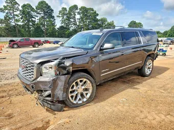 2019 GMC Yukon XL 1GKS2HKJ8KR208217