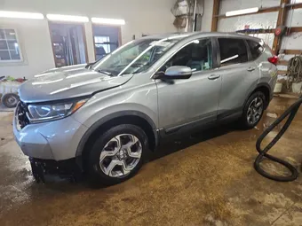 2018 Honda CR-V 7FARW2H83JE000402