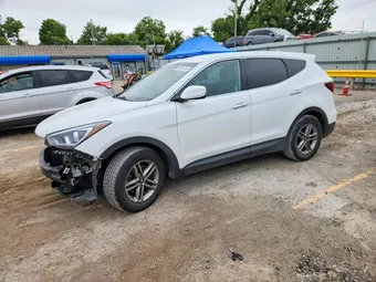 2017 Hyundai Santa Fe 5NMZT3LB5HH024514