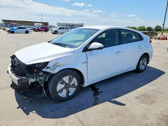 2017 Hyundai Ioniq KMHC65LC4HU034571