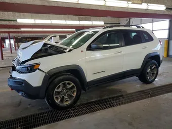 2019 Jeep Cherokee 1C4PJMBX6KD210207