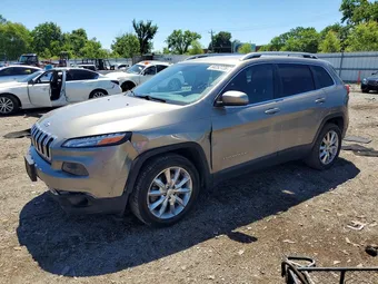 2017 Jeep Cherokee 1C4PJLDB8HW642094