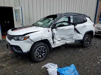 2025 Jeep Compass 3C4NJDDN4ST590225