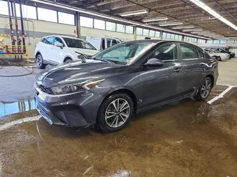 2023 Kia Forte 3KPF24AD8PE615569 Lot 62274376