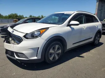 2018 Kia Niro KNDCB3LC9J5143709
