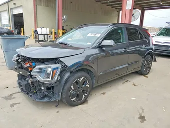 2024 Kia Niro KNDCR3L11R5111567