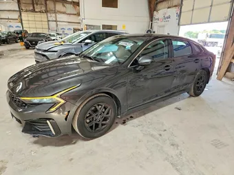 2025 Kia K5 KNAG24J76S5338761