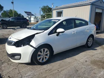 2015 Kia Rio KNADN4A32F6460007