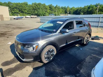2024 Kia Niro KNDCR3L19R5115883