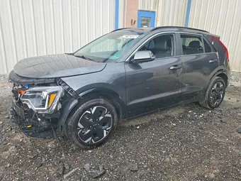 2023 Kia Niro KNDCR3L11P5075201
