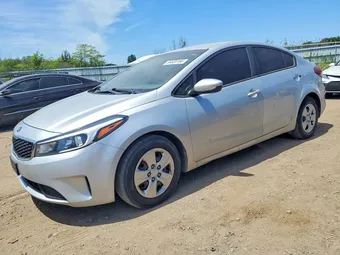2018 Kia Forte 3KPFK4A7XJE268361 Lot 54609166