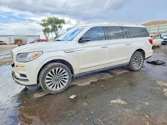 2019 Lincoln Navigator 5LMJJ3LTXKEL19638