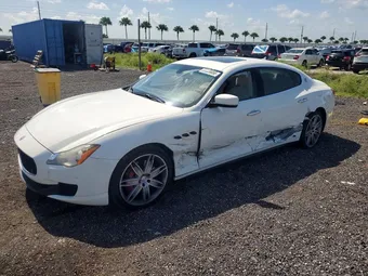 2015 Maserati Quattroporte ZAM56RRA5F1129662
