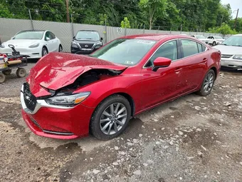 2018 Mazda 6 JM1GL1UMXJ1325596