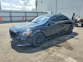 2018 Mercedes-Benz CLA-Class WDDSJ4EB4JN562677