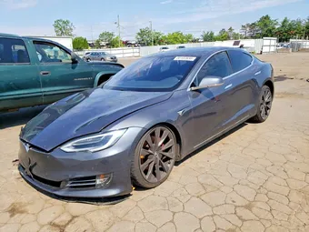 2019 Tesla Model S 5YJSA1E46KF300315