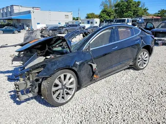 2018 Tesla Model 3 5YJ3E1EA8JF175847