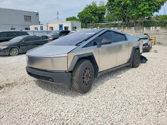 2024 Tesla Cybertruck 7G2CEHEE5RA039371