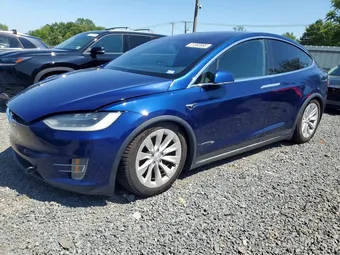 2017 Tesla Model X 5YJXCBE24HF054703