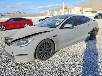 2022 Tesla Model S 5YJSA1E52NF463718