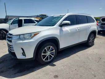 2019 Toyota Highlander 5TDKZRFH0KS342774