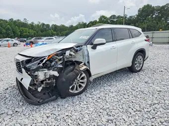 2022 Toyota Highlander 5TDYZRAH5NS124125