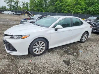 2018 Toyota Camry 4T1B11HK2JU100625 Lot 59974436