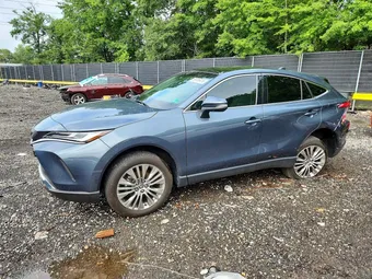 2024 Toyota Venza JTEAAAAH6RJ165128