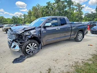 2017 Toyota Tundra 5TFSW5F16HX229080
