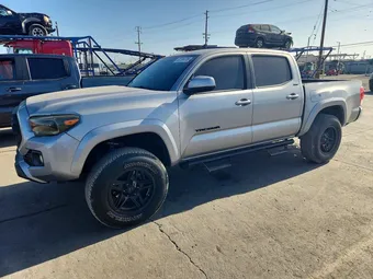 2017 Toyota Tacoma 3TMAZ5CN9HM041704
