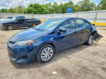 2018 Toyota Corolla 2T1BURHE5JC992483 Lot 60131716