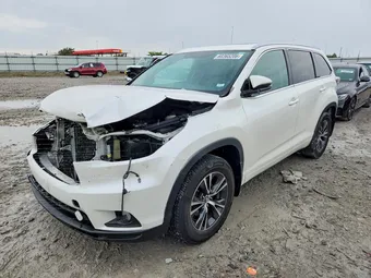 2016 Toyota Highlander 5TDJKRFH5GS344849