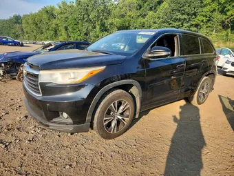 2016 Toyota Highlander 5TDJKRFH5GS290632