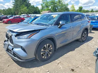 2020 Toyota Highlander 5TDHZRBH5LS014557