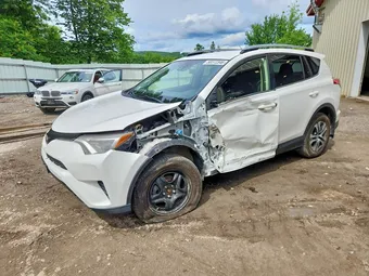 2017 Toyota RAV4 JTMBFREV8HJ710608 Lot 58372346