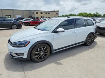 2018 Volkswagen Golf Alltrack 3VWH17AU9JM756996